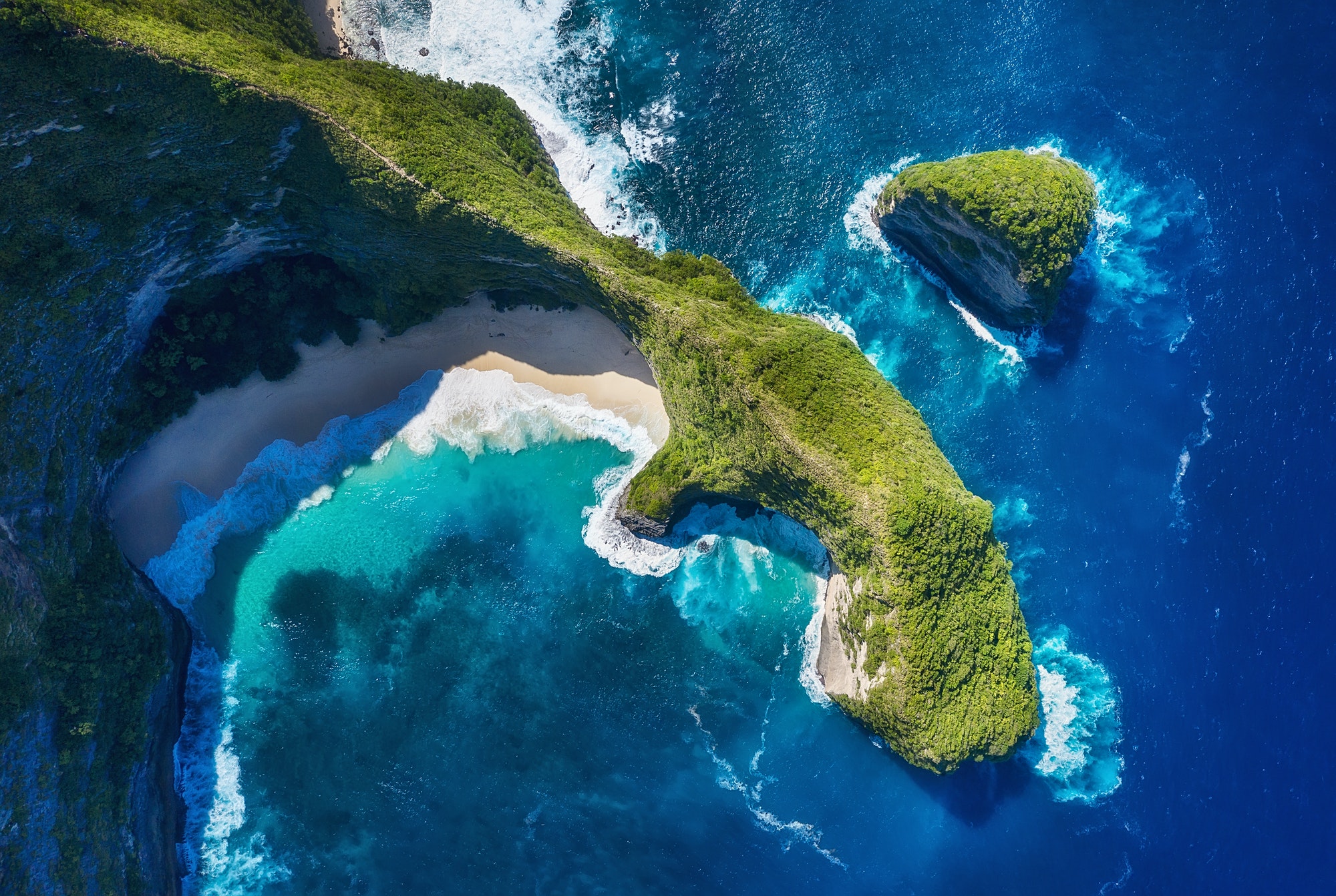 aerial-view-at-sea-and-rocks-kelingking-beach-nusa-penida-bali-indonesia-.jpg